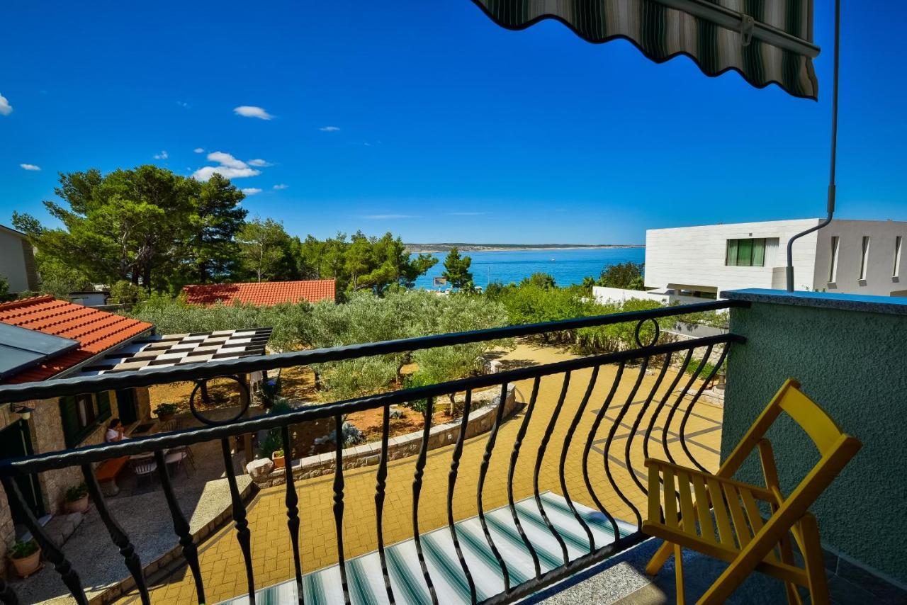 In Olive Garden Apartment Starigrad Paklenica Ngoại thất bức ảnh