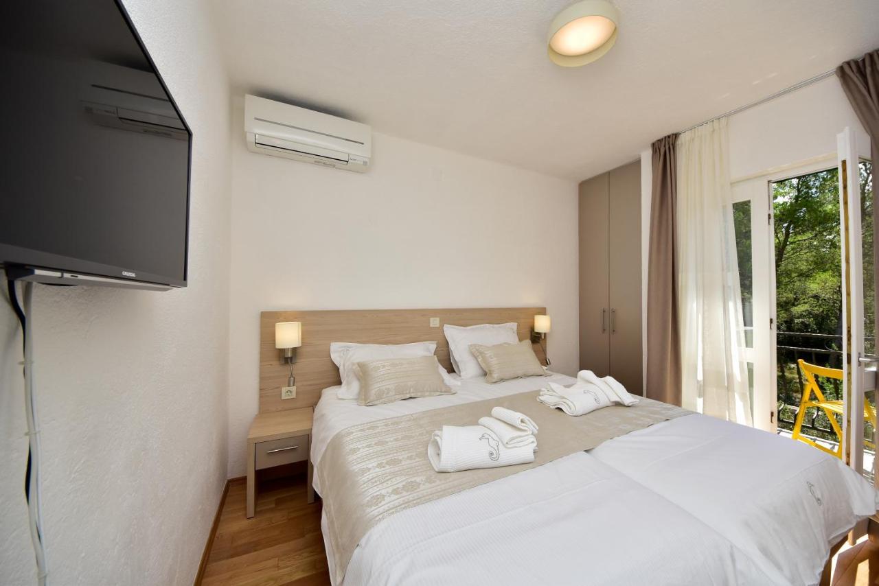 In Olive Garden Apartment Starigrad Paklenica Ngoại thất bức ảnh